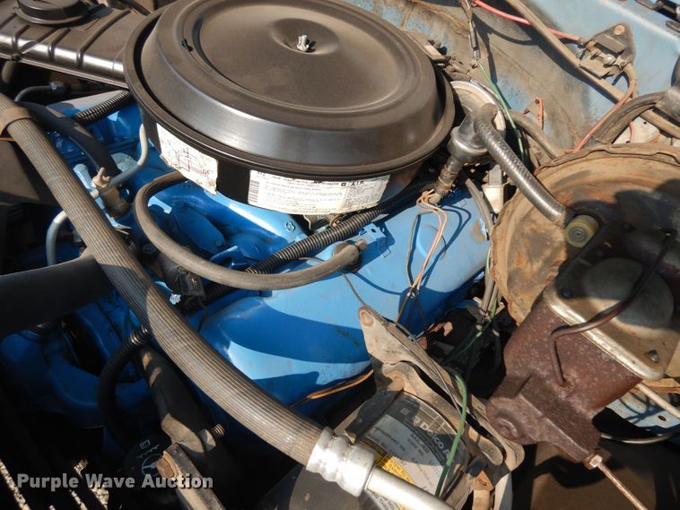 image for item KU9491 1982 Chevrolet Silverado K20  pickup truck