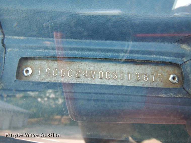 image for item KU9491 1982 Chevrolet Silverado K20  pickup truck