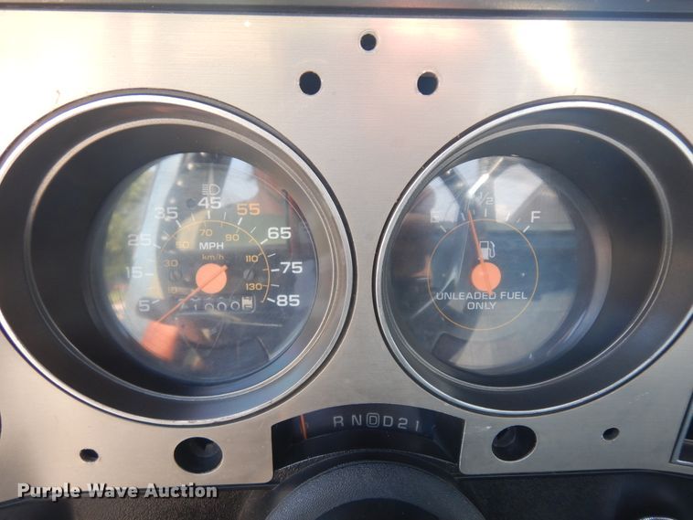 image for item KU9492 1985 Chevrolet Silverado K10  pickup truck