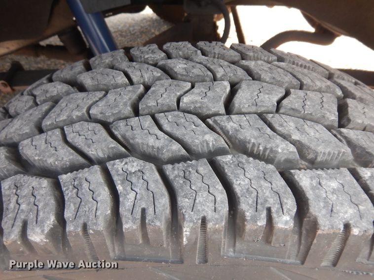 image for item KU9492 1985 Chevrolet Silverado K10  pickup truck