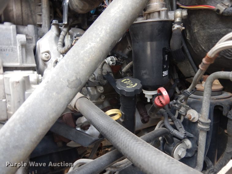 image for item KU9519 2007 GMC C4500  truck cab and chassis