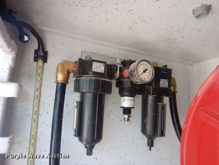 image for item KW9973 2002 Kenworth T300  utility / service truck