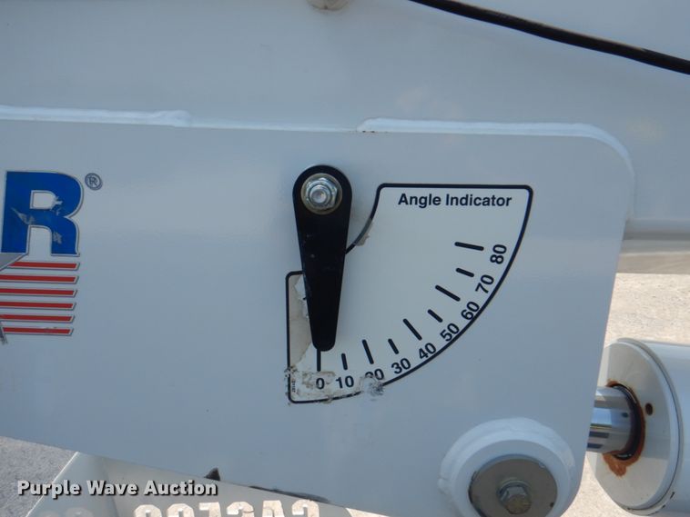 image for item KW9973 2002 Kenworth T300  utility / service truck