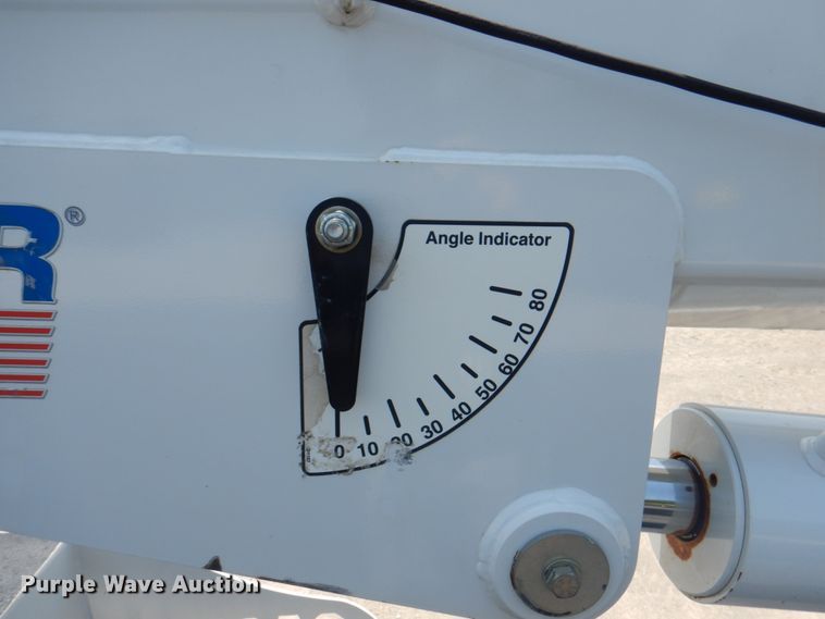 image for item KW9973 2002 Kenworth T300  utility / service truck