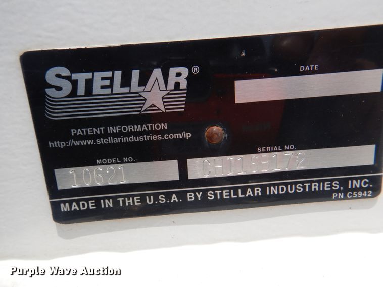 image for item KW9973 2002 Kenworth T300  utility / service truck