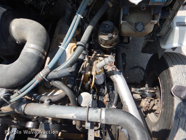 image for item KW9973 2002 Kenworth T300  utility / service truck