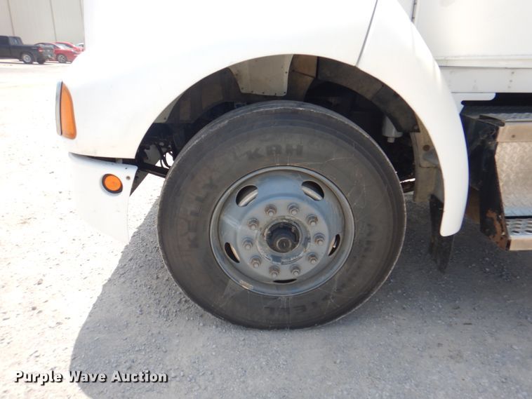 image for item KW9973 2002 Kenworth T300  utility / service truck