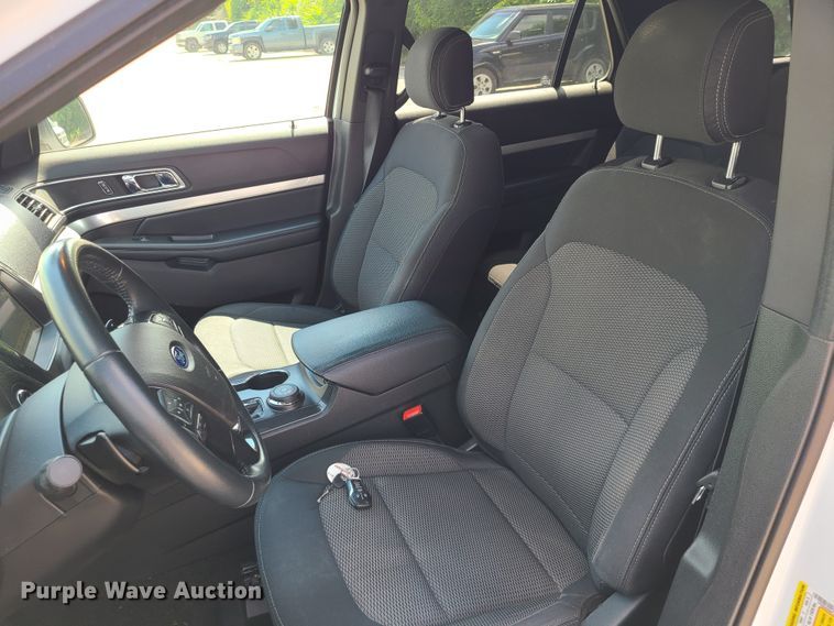 image for item L1314 2017 Ford Explorer  SUV