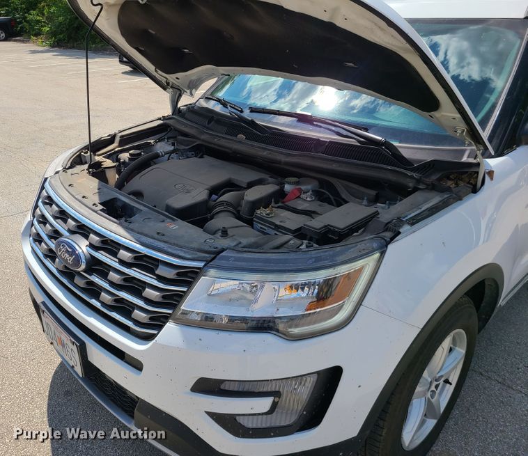 image for item L1314 2017 Ford Explorer  SUV