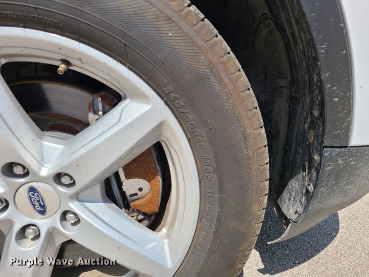 image for item L1314 2017 Ford Explorer  SUV