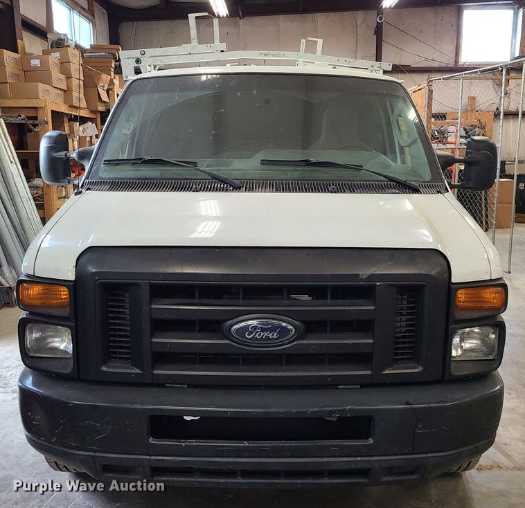 image for item L1338 2011 Ford E250  van