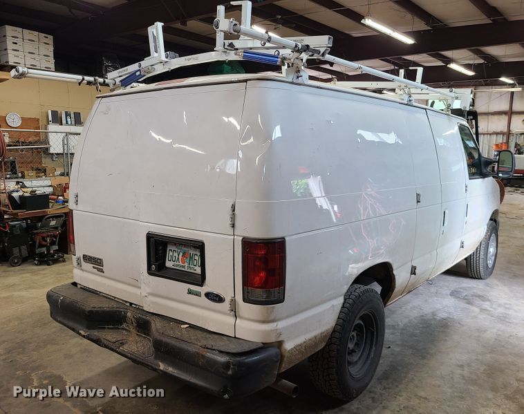 image for item L1338 2011 Ford E250  van