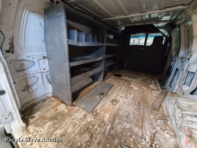 image for item L1338 2011 Ford E250  van