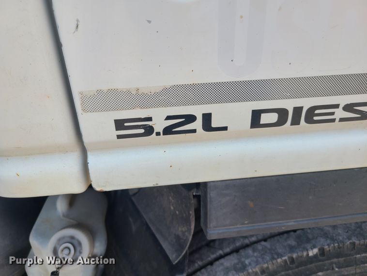 image for item L1341 2007 Isuzu NQR  flatbed truck