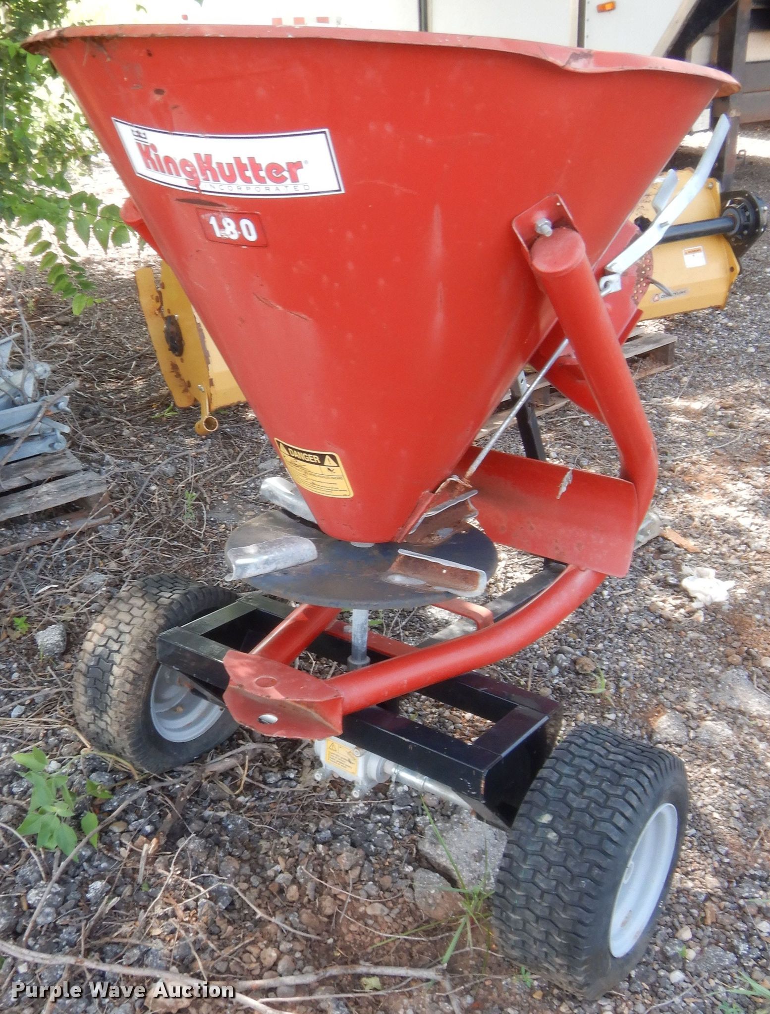 King Kutter Poly Fertilizer Spreader S 400 P - uoe3ars