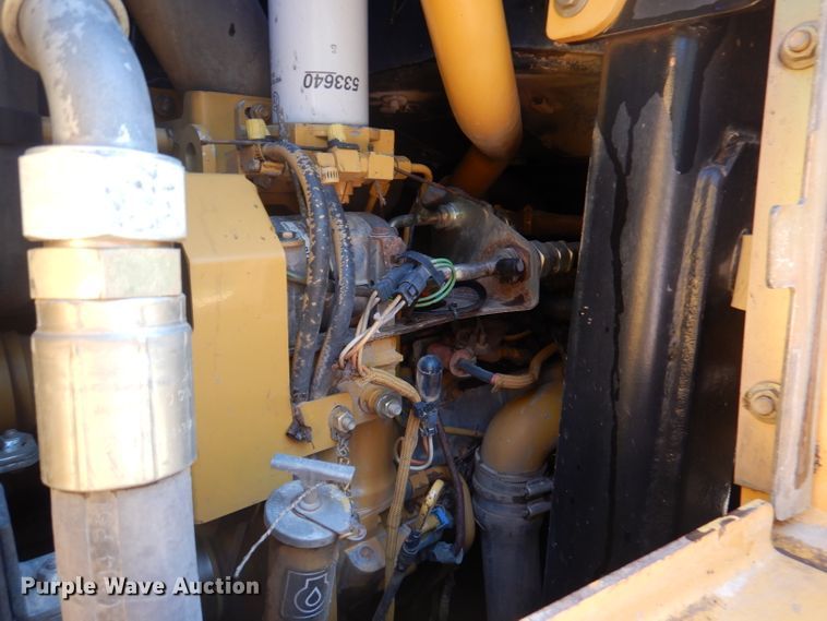 image for item DA5328 2005 Caterpillar 963C  track loader