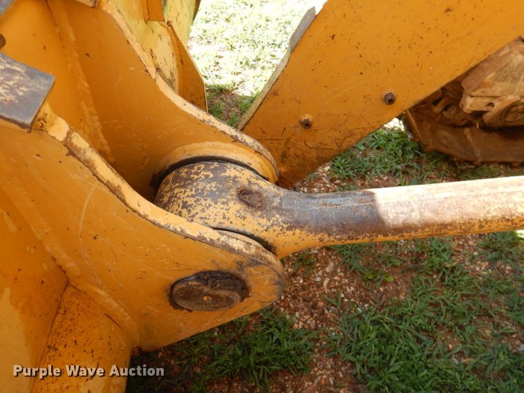 image for item DA5328 2005 Caterpillar 963C  track loader