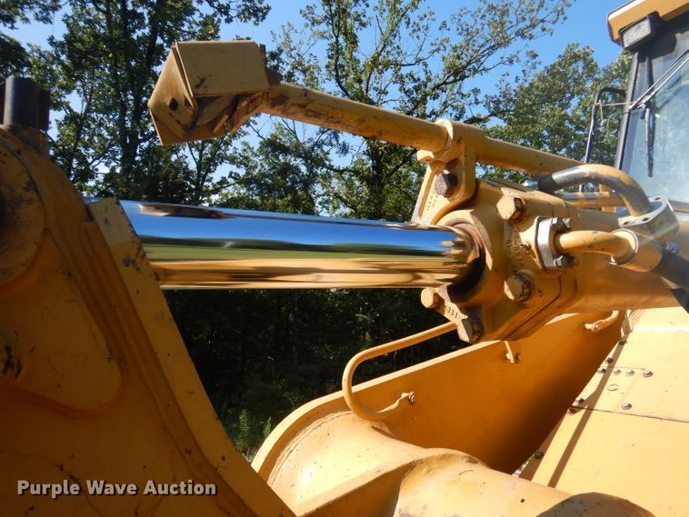 image for item DA5328 2005 Caterpillar 963C  track loader