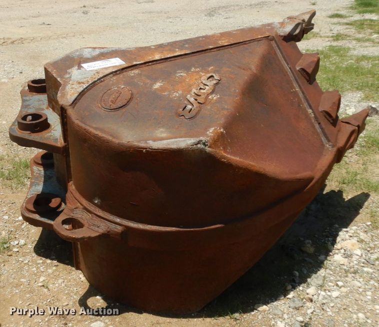 image for item DC2076 Esco  42"W bucket