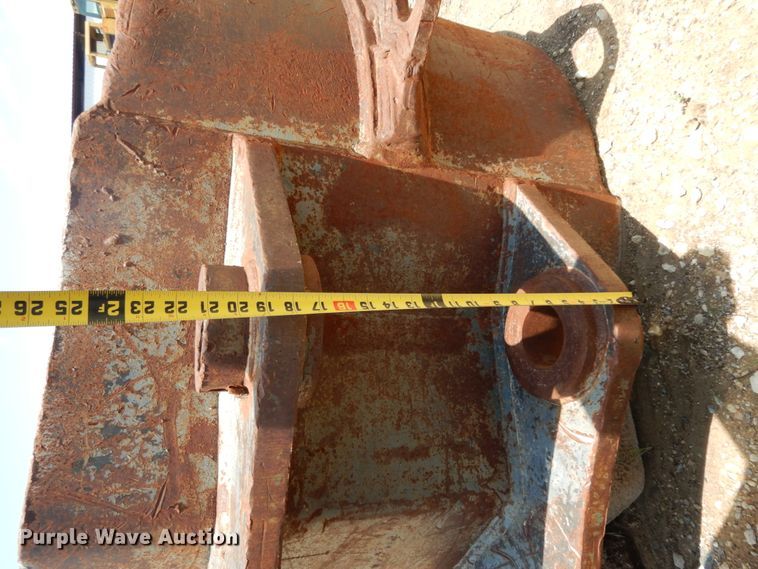 image for item DC2076 Esco  42"W bucket