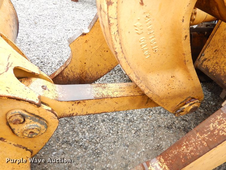 image for item DG0697 2005 John Deere 755C Series II  track loader