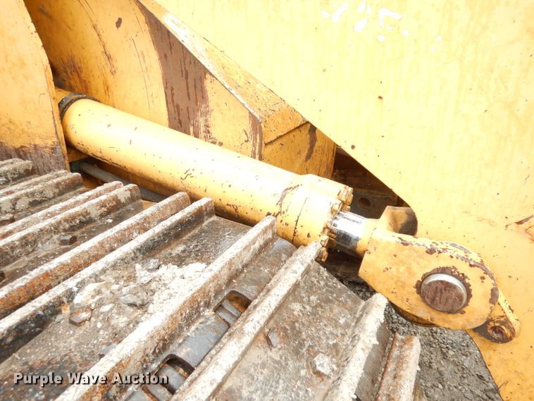 image for item DG0697 2005 John Deere 755C Series II  track loader