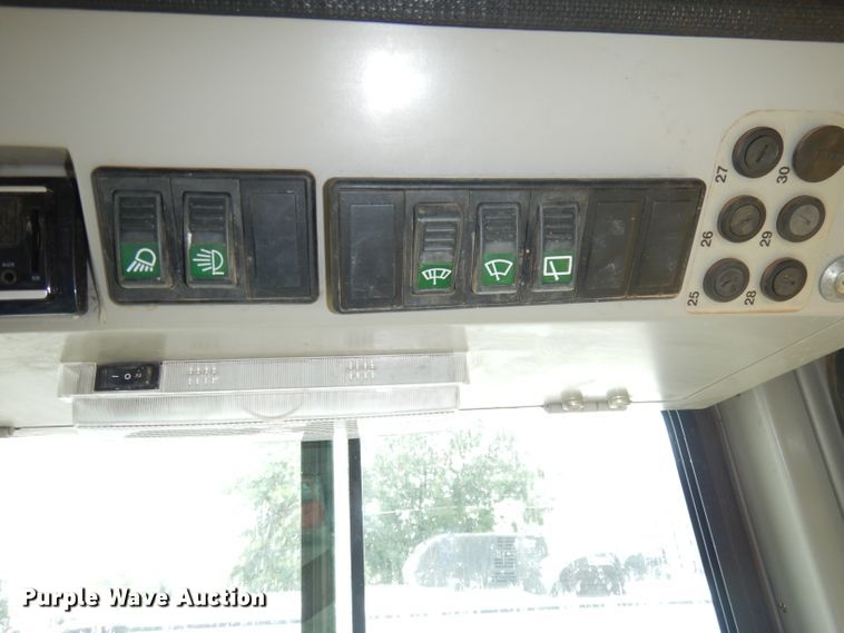 image for item DG0697 2005 John Deere 755C Series II  track loader