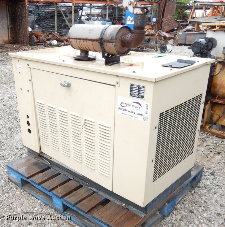 image for item DG0698 1998 Generac 00754-1  generator