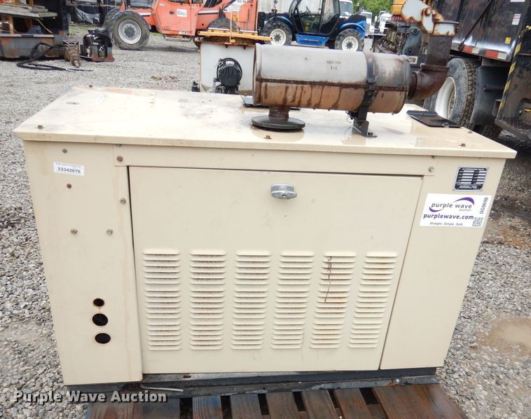 image for item DG0698 1998 Generac 00754-1  generator