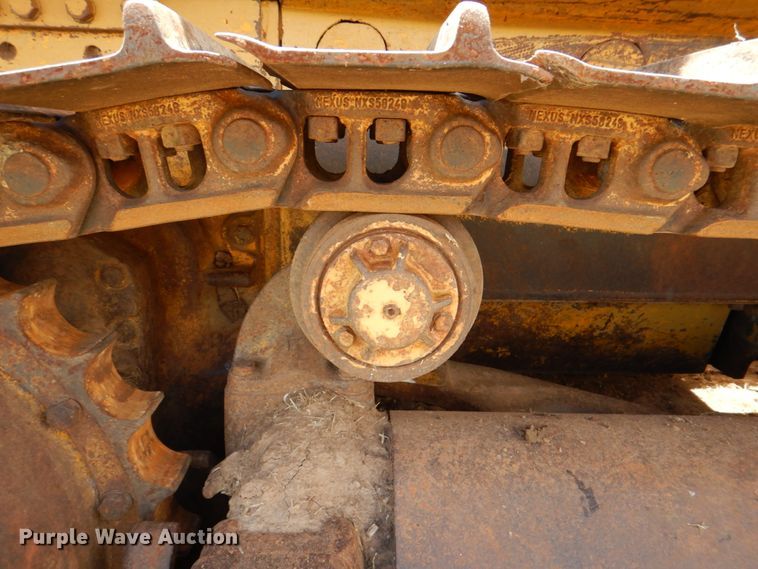 image for item DH7258 1981 John Deere 750E  dozer