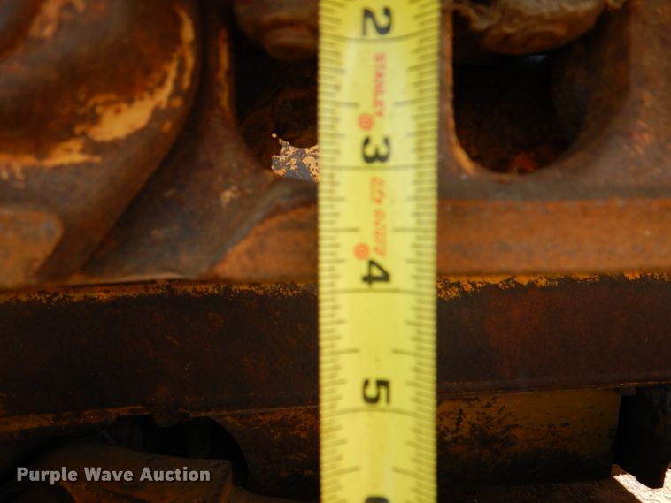 image for item DH7258 1981 John Deere 750E  dozer