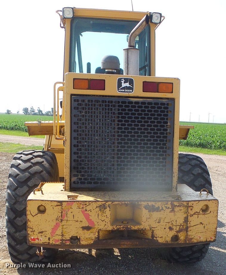 image for item DI5672 1990 John Deere 624E  wheel loader