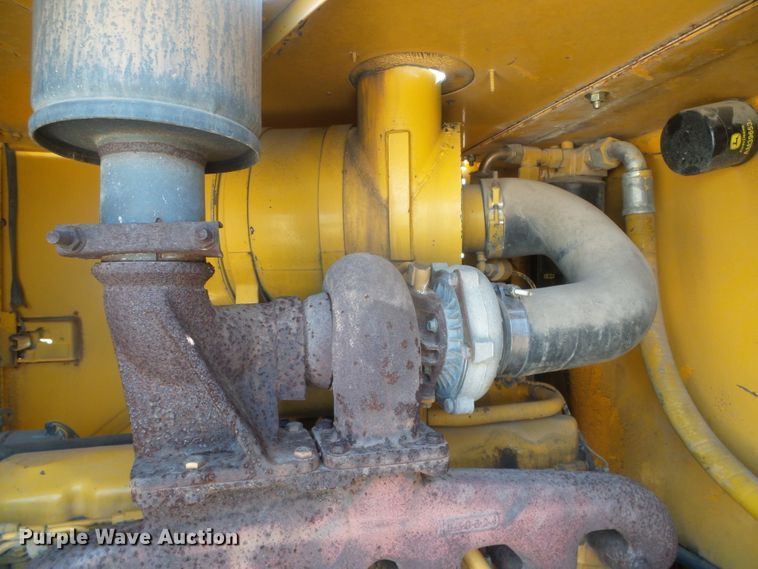 image for item DI5672 1990 John Deere 624E  wheel loader