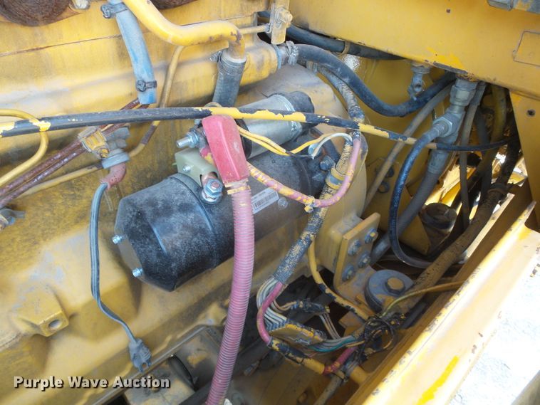 image for item DI5672 1990 John Deere 624E  wheel loader