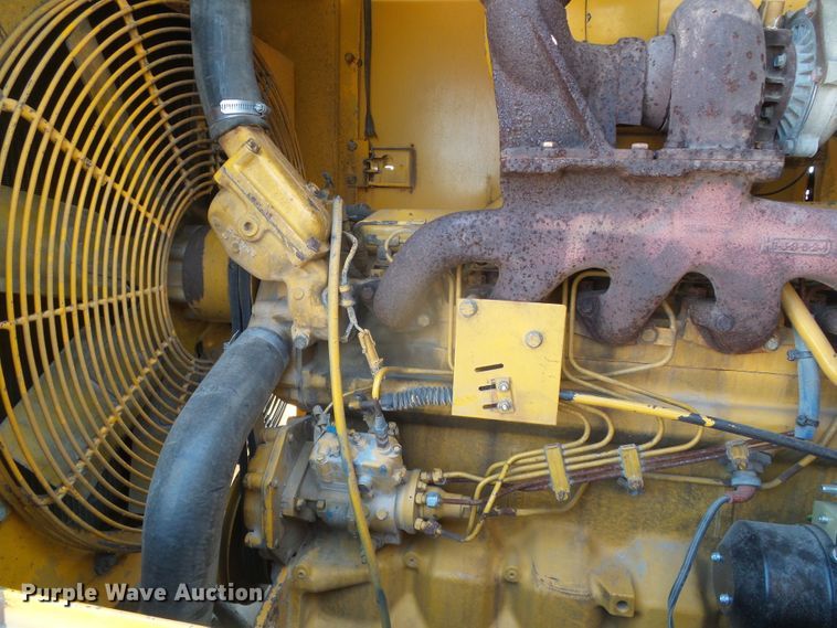 image for item DI5672 1990 John Deere 624E  wheel loader