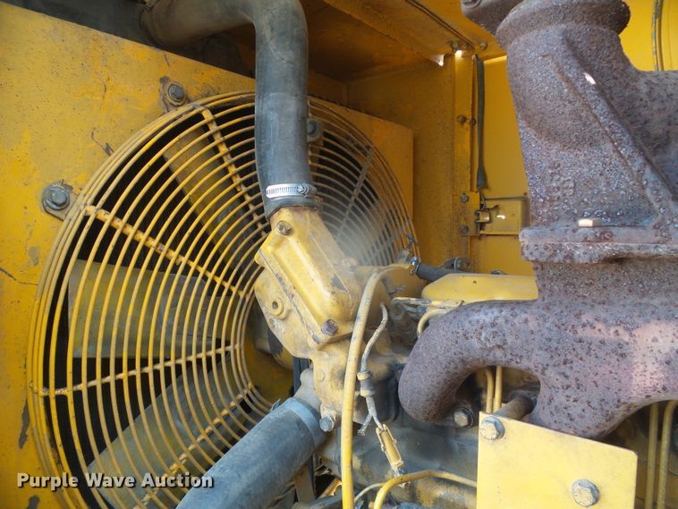 image for item DI5672 1990 John Deere 624E  wheel loader