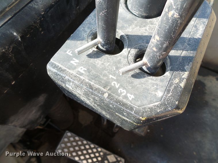 image for item DI5672 1990 John Deere 624E  wheel loader