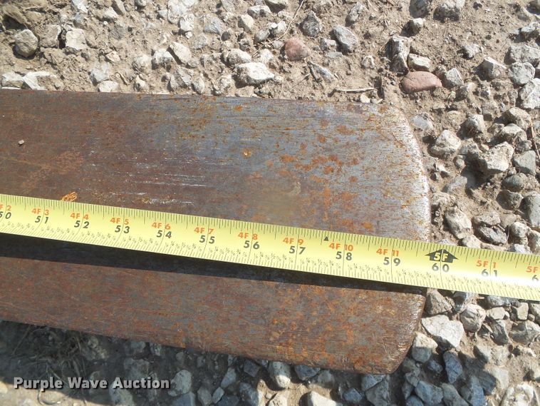 image for item DI5672 1990 John Deere 624E  wheel loader