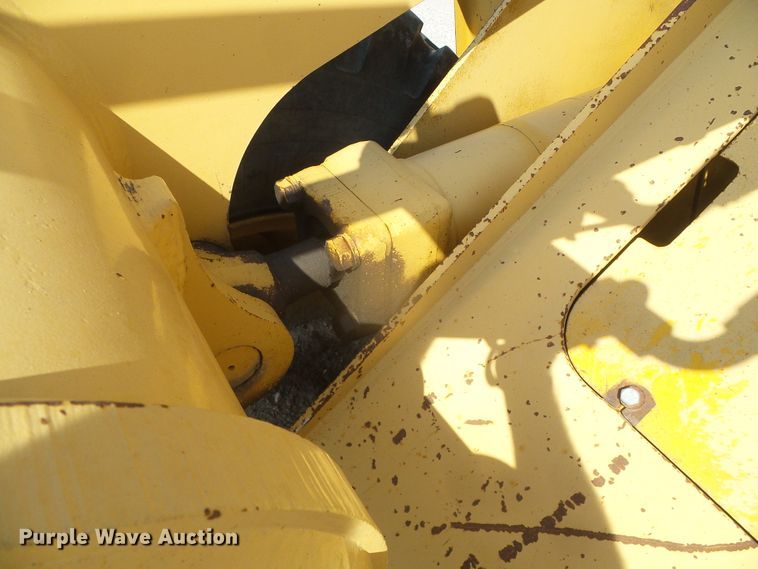 image for item DI5672 1990 John Deere 624E  wheel loader