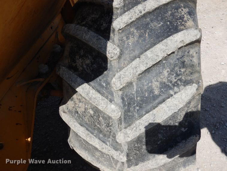 image for item DI6606 1997 Case 560  trencher