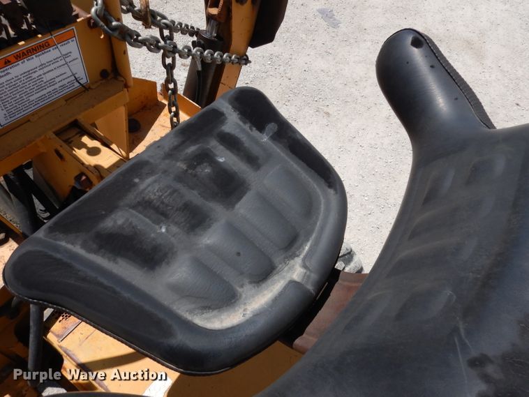 image for item DI6606 1997 Case 560  trencher