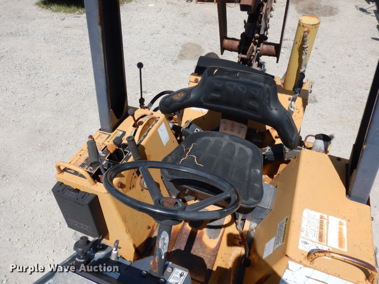 image for item DI6606 1997 Case 560  trencher