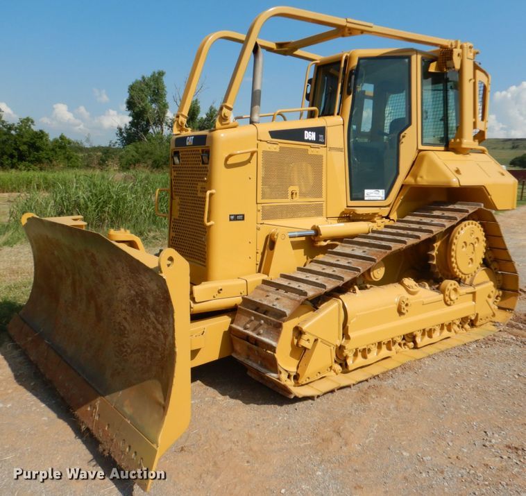 image for item DJ0485 2006 Caterpillar D6N XL  dozer