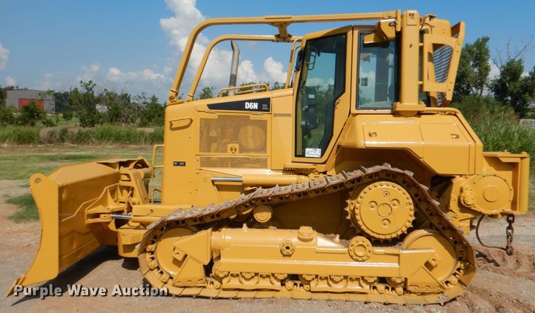 image for item DJ0485 2006 Caterpillar D6N XL  dozer
