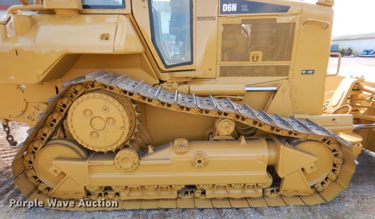 image for item DJ0485 2006 Caterpillar D6N XL  dozer