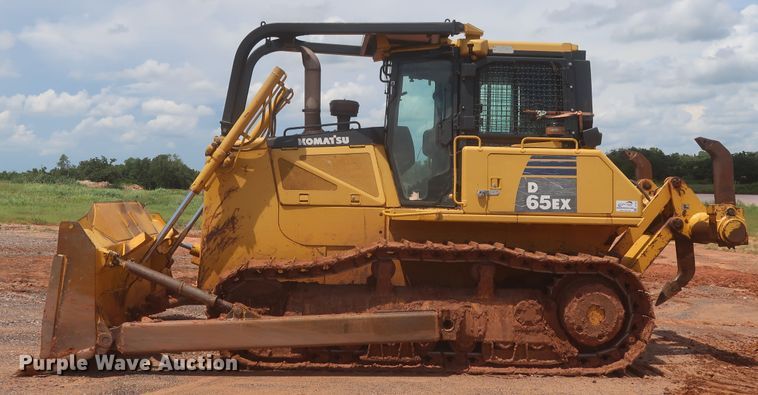 image for item DJ1933 2011 Komatsu D65EX-16  dozer