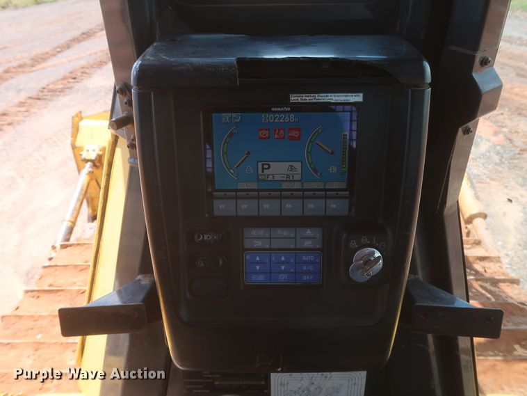 image for item DJ1933 2011 Komatsu D65EX-16  dozer