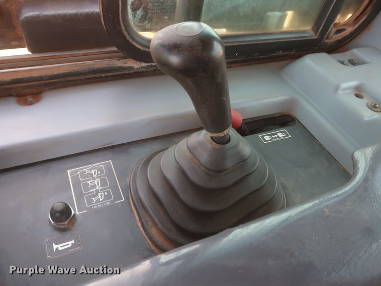 image for item DJ1933 2011 Komatsu D65EX-16  dozer