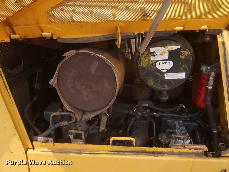 image for item DJ1933 2011 Komatsu D65EX-16  dozer