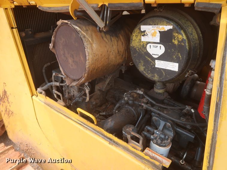 image for item DJ1933 2011 Komatsu D65EX-16  dozer